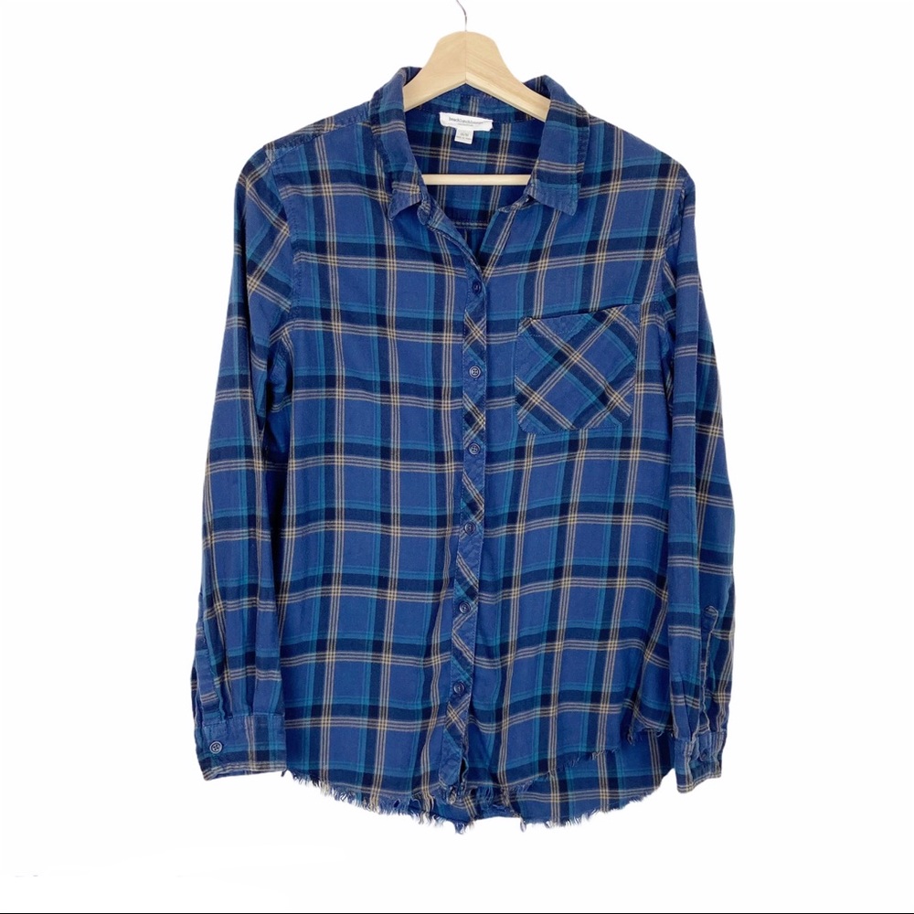 Beach Lunch Lounge Elyse Frayed Hem Plaid Shirt